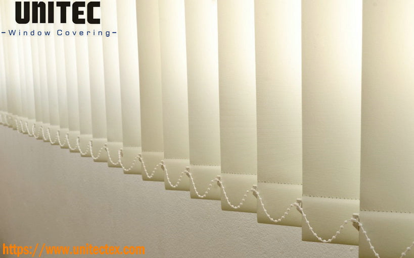 Differences between Roller blinds and Vertical Blinds